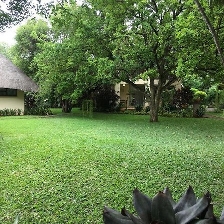 Acasia Guest Lodge コマティプルト エクステリア 写真