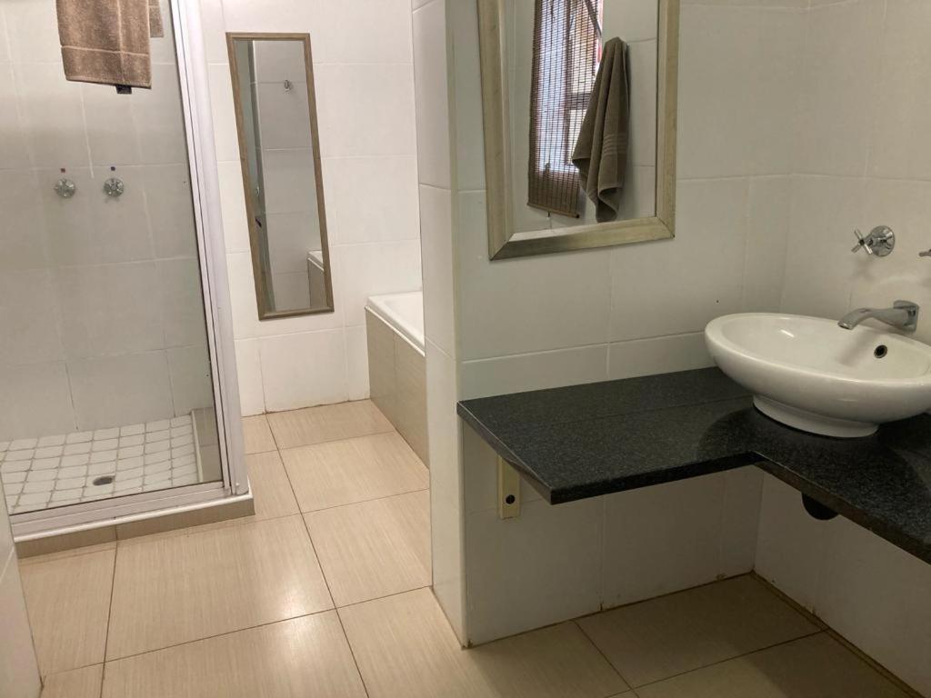 Acasia Guest Lodge コマティプルト エクステリア 写真