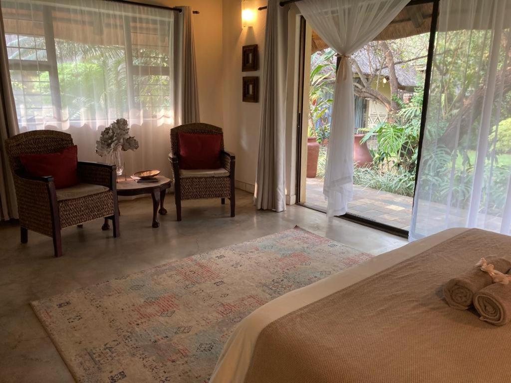 Acasia Guest Lodge コマティプルト エクステリア 写真
